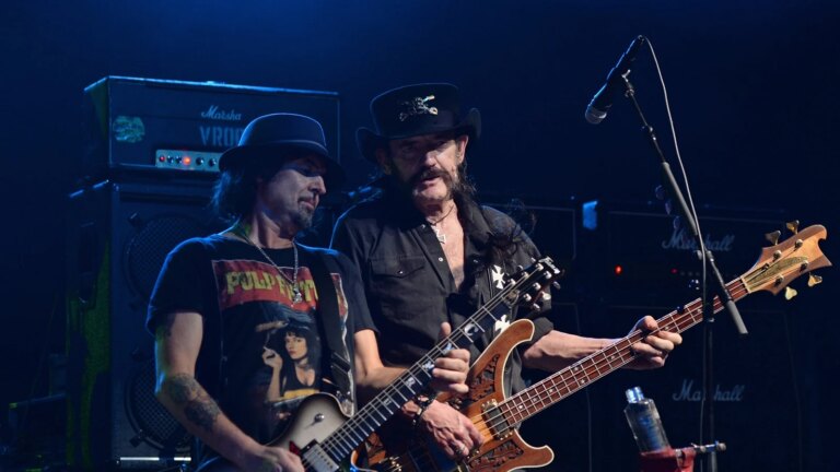 MotÃ¶rhead-gitarist Phil Campbell dÃ¸r 64 Ã¥r gammel etter "modig kamp"
    

