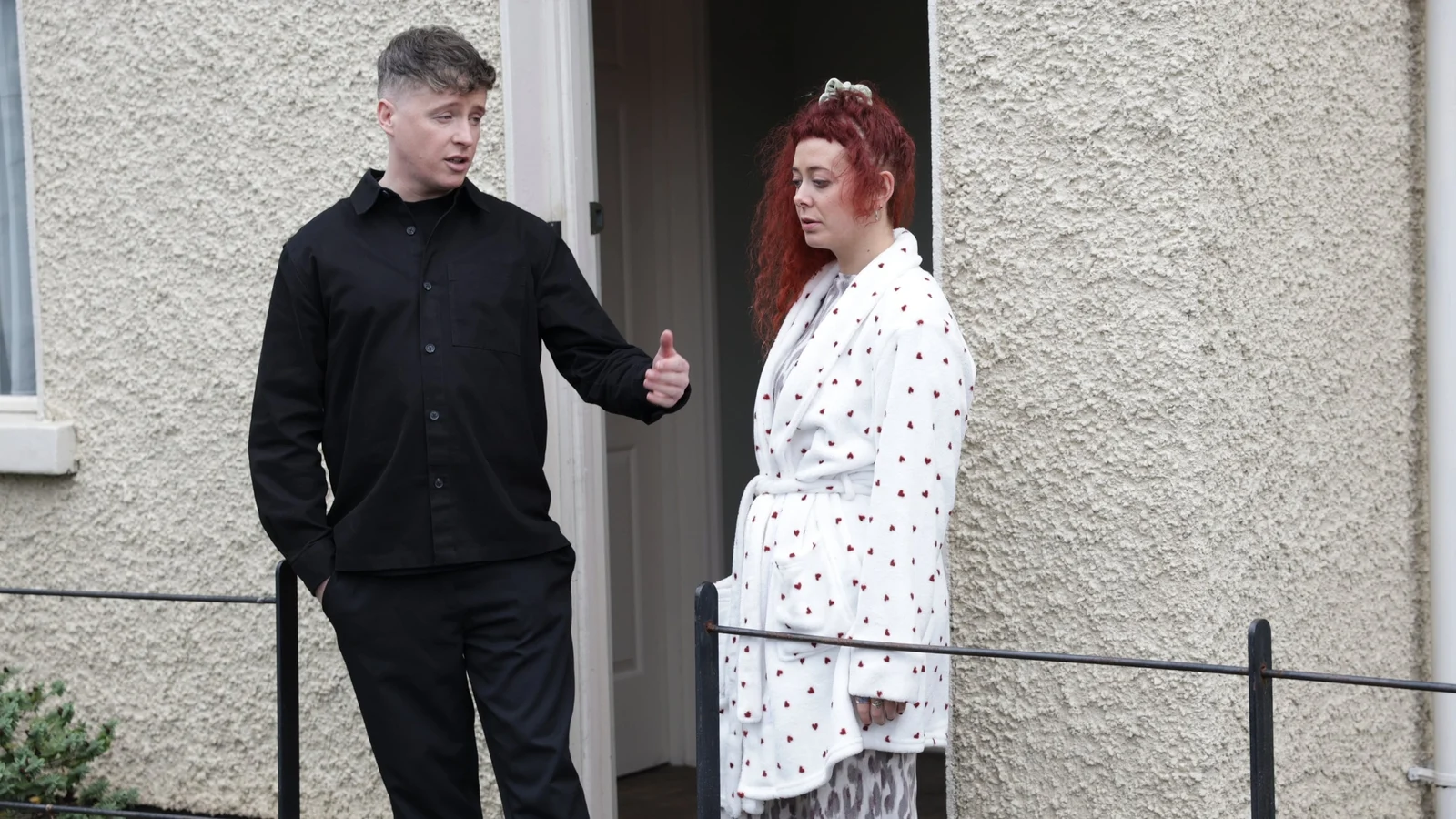 Fair City pÃ¥ fredag: 'Skal vi snakke om det?'