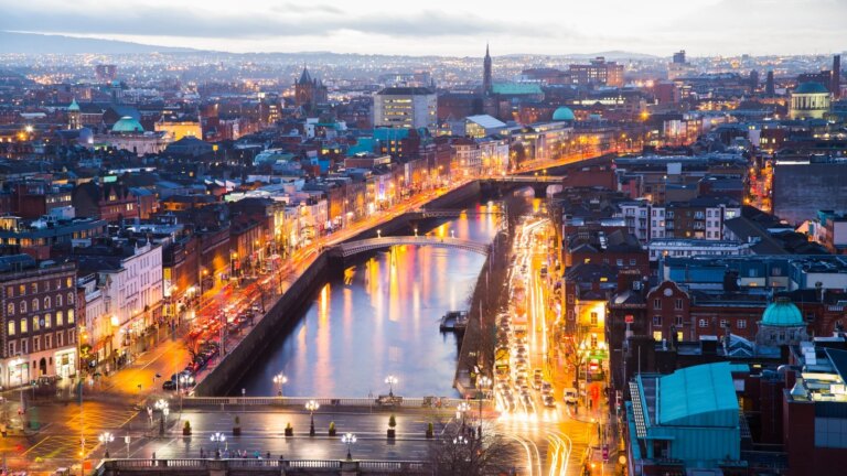 Dublin-finalistene til Irish Restaurant Awards 2026 annonsert
    

