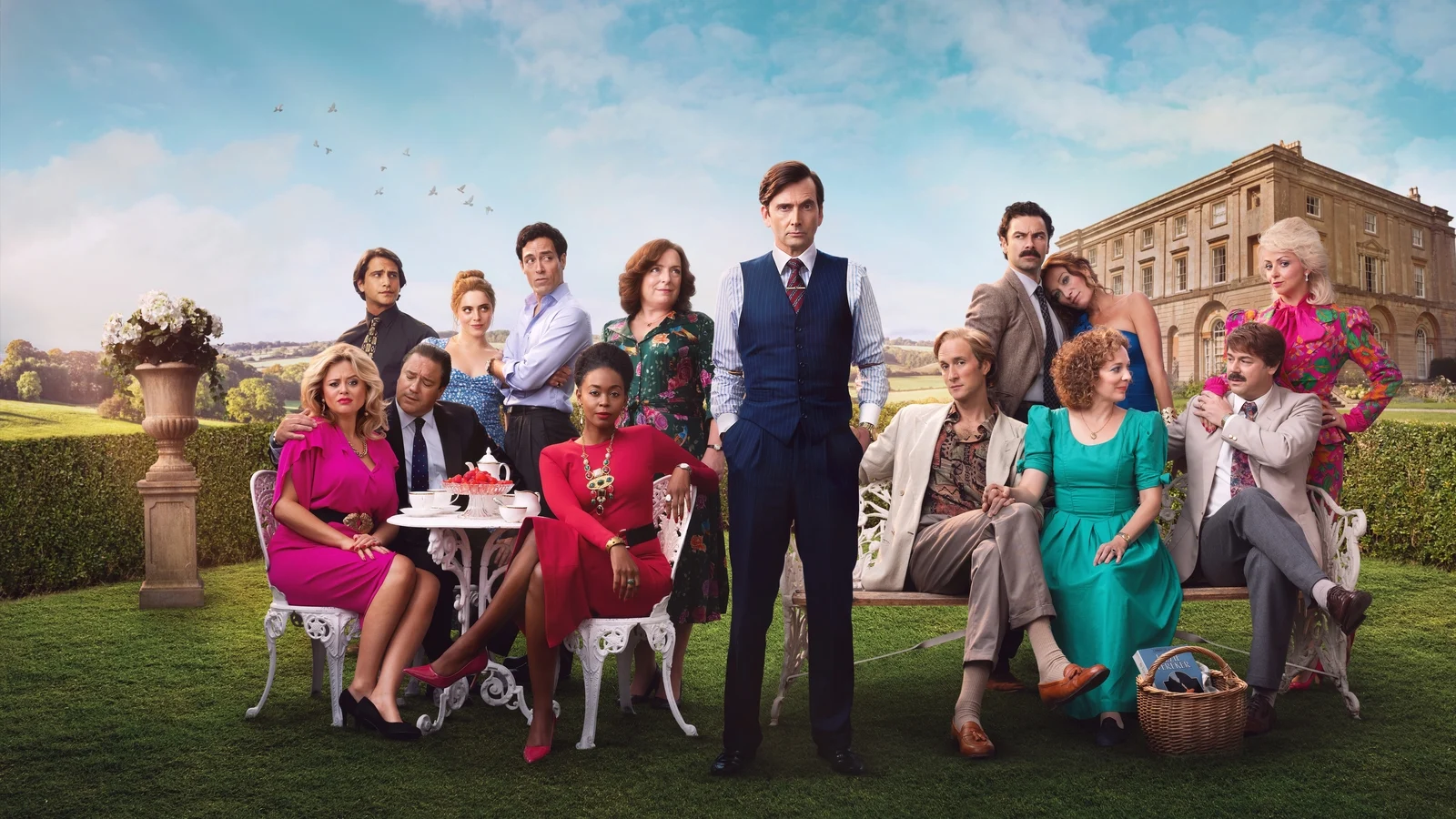 Ny Rivals-trailer lover mer drama, romantikk og polo