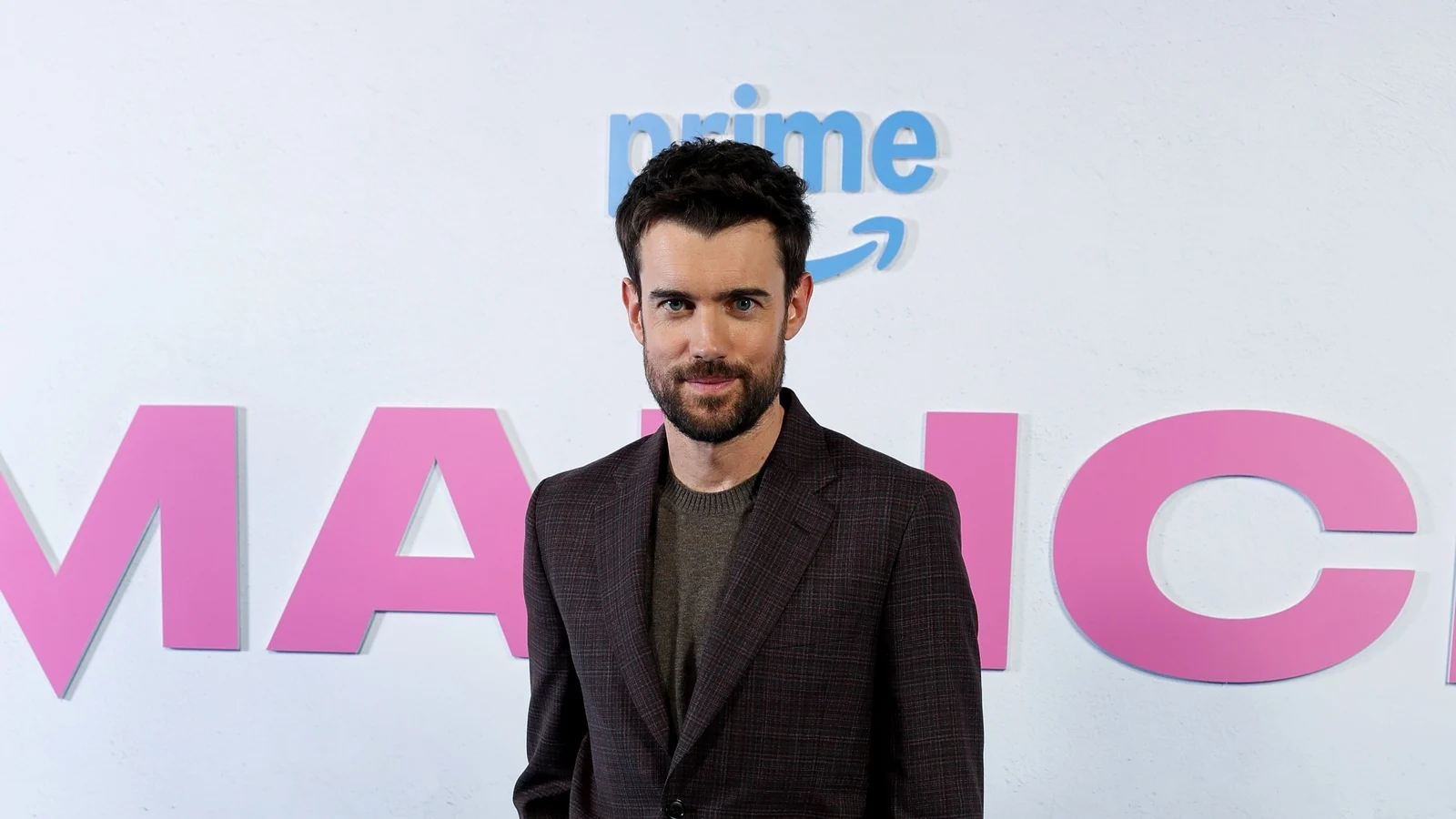 Jack Whitehall delte dressbuksene pÃ¥ bryllupsdagen
