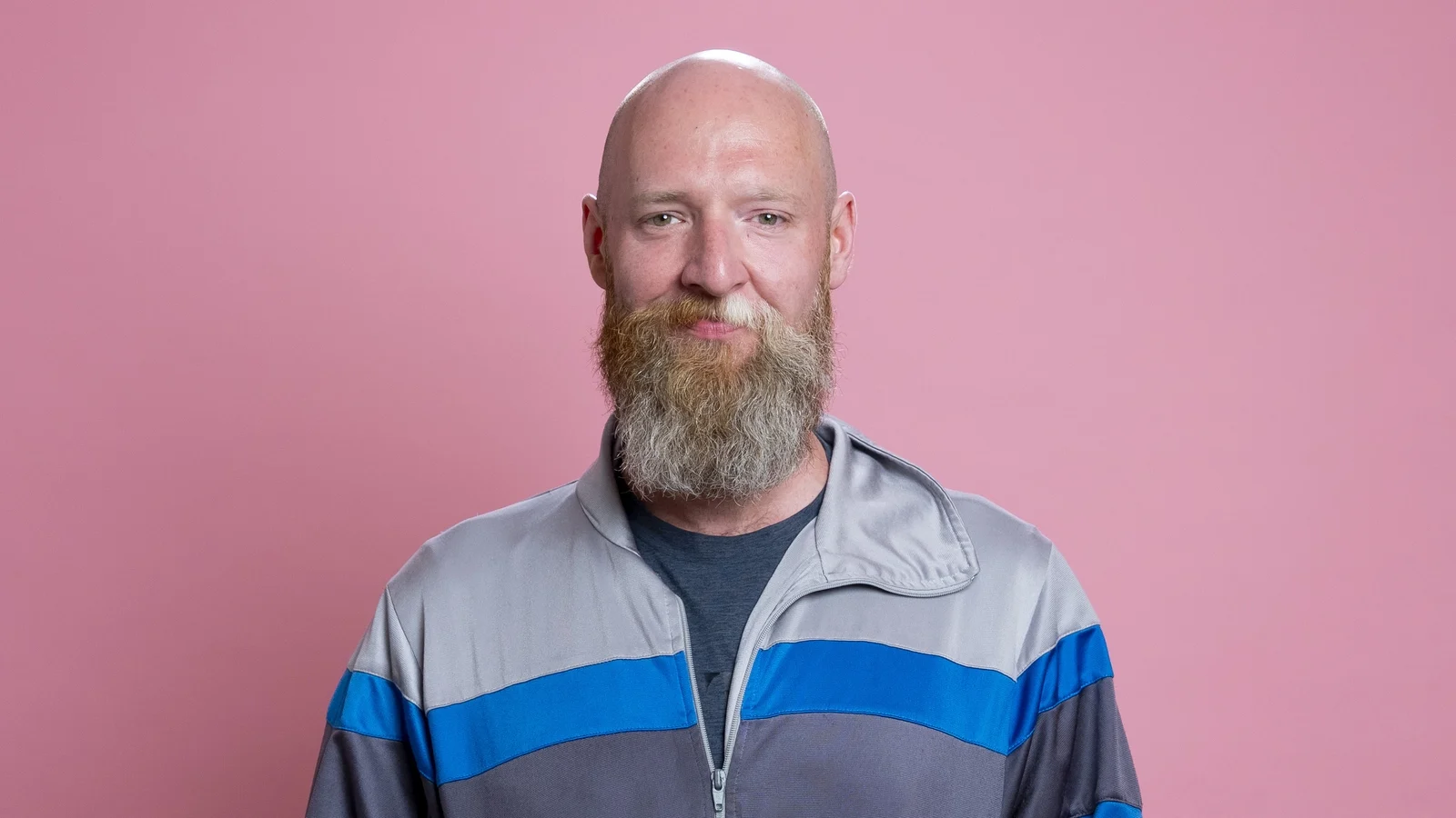 Simon Delaney om å være en av de første First Daters noensinne