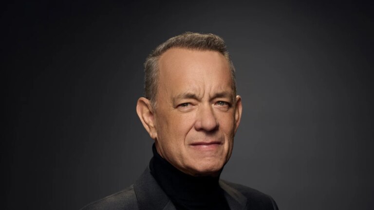 Tom Hanks for Ã¥ fortelle en ny stor dokumentar fra andre verdenskrig
    

