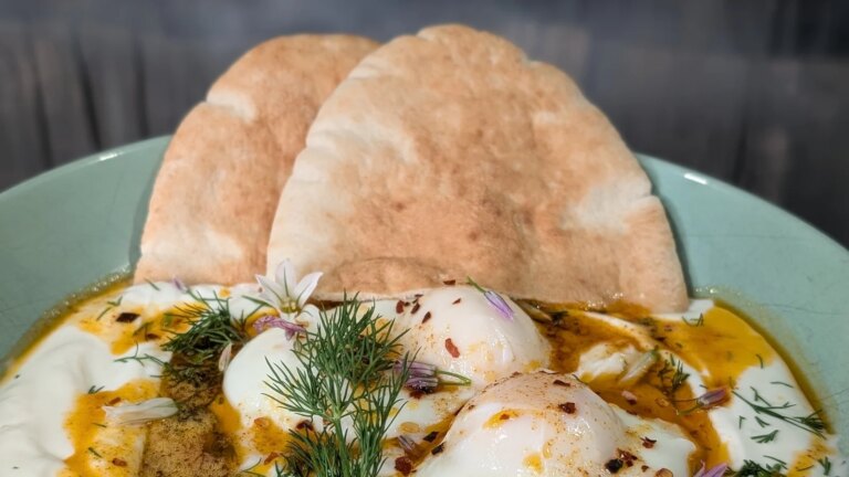Lilly Higgins 'tyrkiske egg (Cilbir)
    

