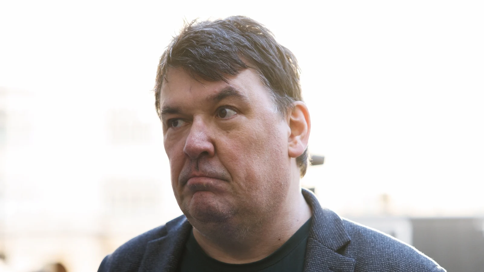Graham Linehan protesterer mot RTÃ‰ Father Ted-episoden pÃ¥ Eurovision night