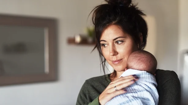 nybakt mor og baby