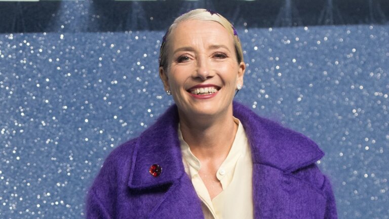 Emma Thompson: Sett mer "relaterbare" eldre kvinner pÃ¥ skjermen
    

