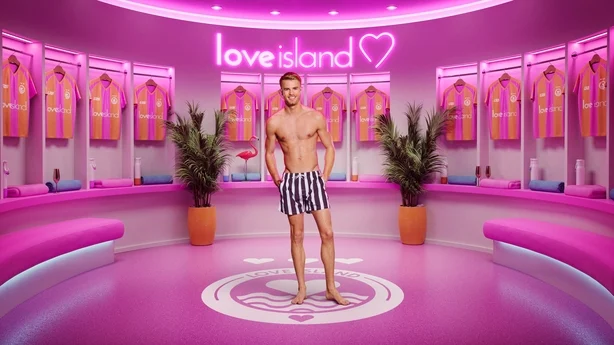 Love Island-deltaker Sam 