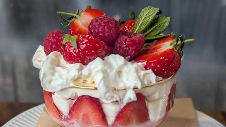 Sarah Butlers sommerbÃ¦rtiramisu
    

