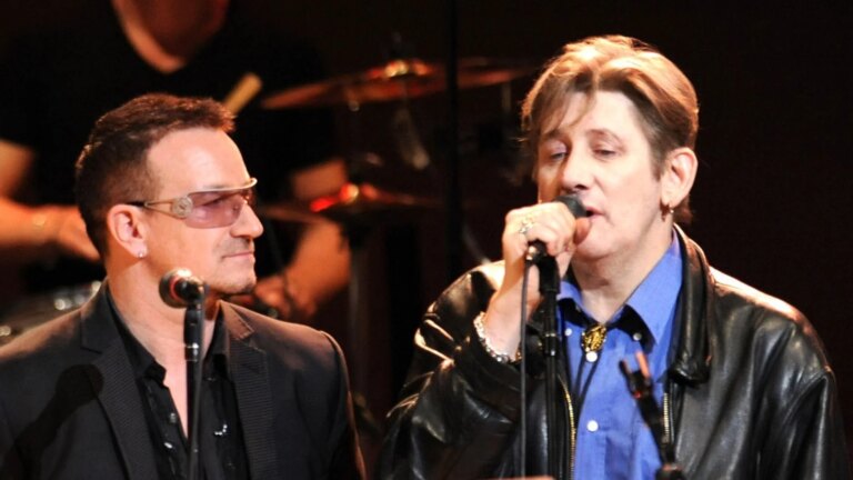 U2 skal vises pÃ¥ Shane MacGowans hyllestalbum
    

