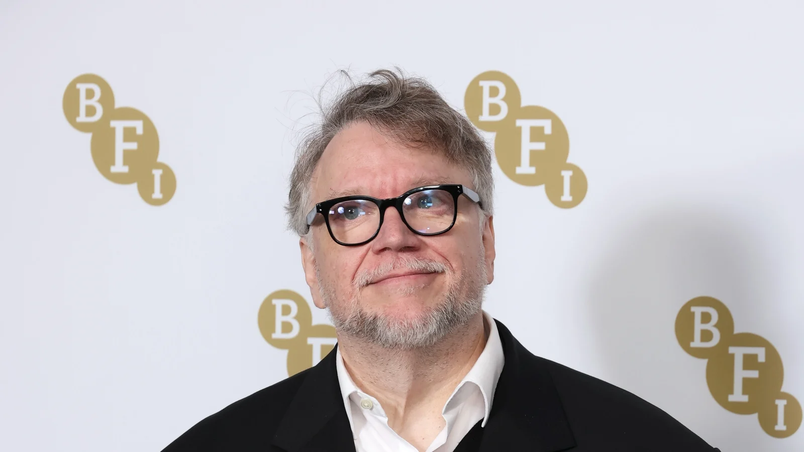 Guillermo del Toro hyller BFI-fellesskapet som en "ungdomsdrÃ¸m som gÃ¥r i oppfyllelse"