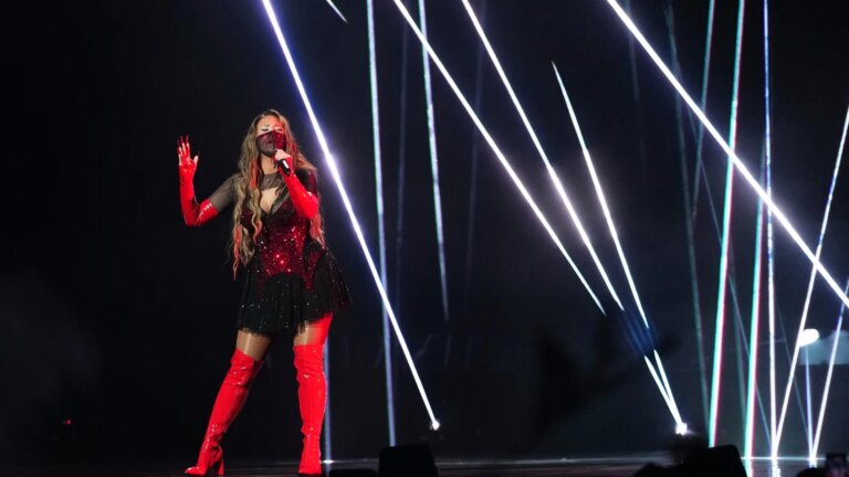 Israel, Finland og Sverige kvalifiserer seg til Eurovision-finalen
    

