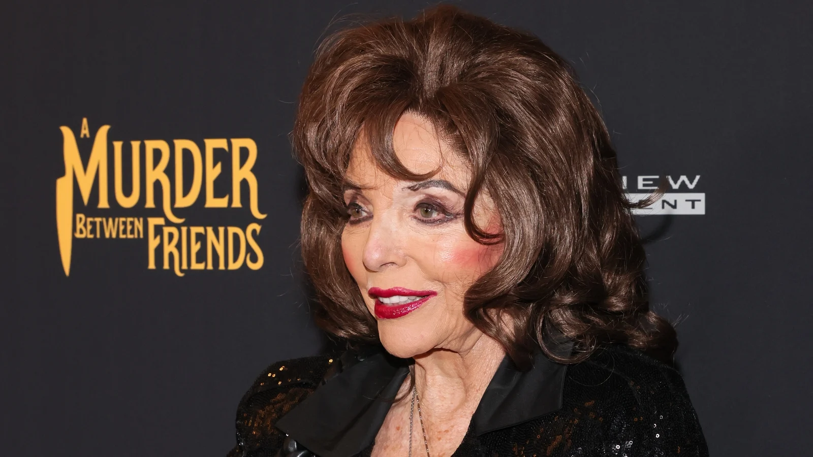 Joan Collins sier at den skurke karakteren fra dynastiet Â«hjemsÃ¸kteÂ» henne Â«sÃ¥ lengeÂ»
