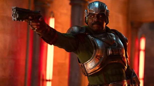 Idris Elba som vÃ¥penmann i Masters of the Universe
