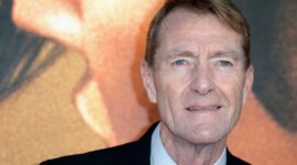 Lee Child oppfordrer leserne til å presse tilbake mot ‘grotesk’ boksensur