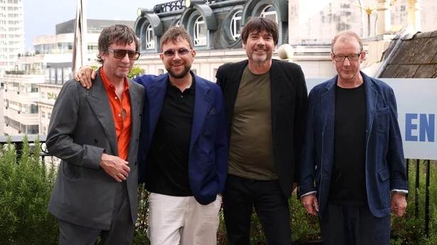 LONDON, ENGLAND â€“ 16. JULI: Graham Coxon, Damon Albarn, Alex James og Dave Rowntree deltar pÃ¥ premieren av blur: To The End pÃ¥ Picturehouse Central 16. juli 2024 i London, England. (Foto av Tim P. Whitby/Getty Images for Altitude )