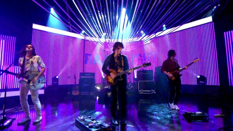 Razorlight for Ã¥ spille Dublin og Belfast som en del av jubileumsturnÃ©
    

