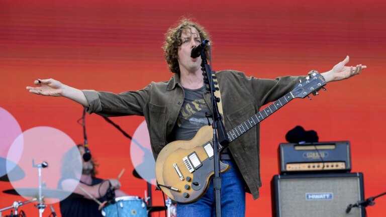 Razorlight kunngjÃ¸r jubileumsjobber i Dublin og Belfast
    

