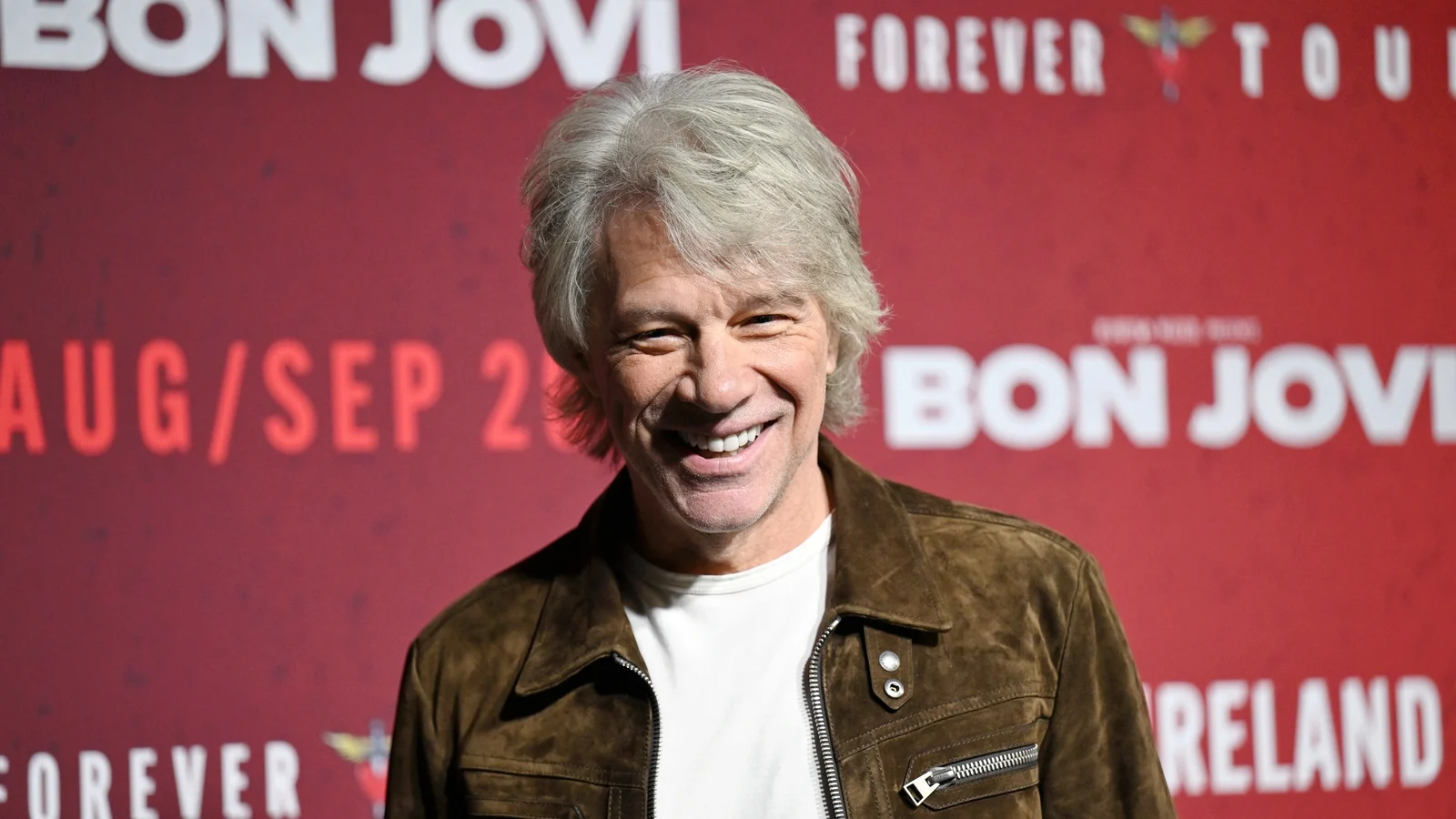 Jon Bon Jovi sier at bandet aldri tvilte pÃ¥ meg mens han forbereder seg pÃ¥ Ã¥ returnere til scenen