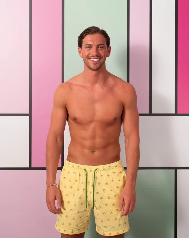 ITV publisitetsbilde av Love Islands Kavan Murphy