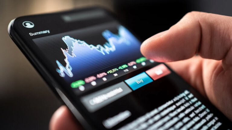 Hvordan dyppe tÃ¥en til Ã¥ investere i aksjemarkedet
    

