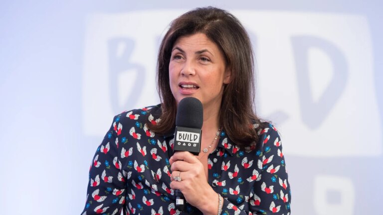 Kirstie Allsopp tar opp 'tidenes mest splittende sak'
    

