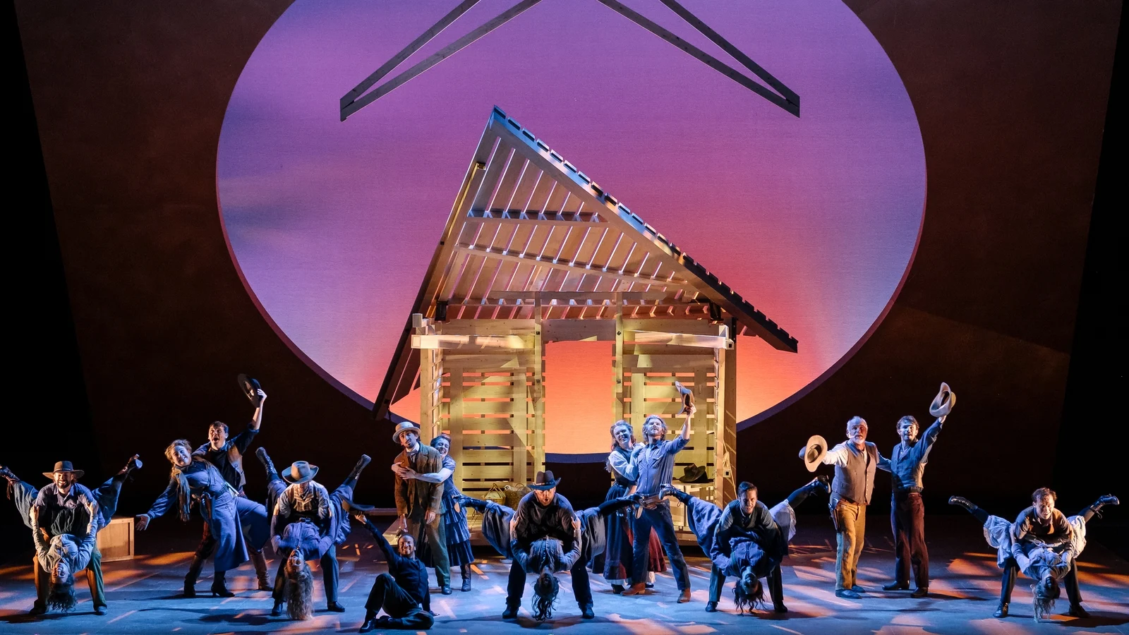 Ny produksjon av Oklahoma! i Dublin bringer det hele hjem