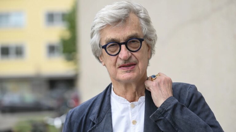 RegissÃ¸r Wim Wenders trekker film fra 1975 over barns nakenscene
    

