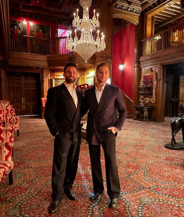 Rob Kenny og mannen hans i Ashford Castle