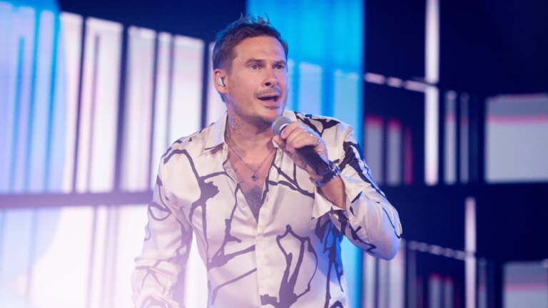 Blues Lee Ryan taper anken om flyangrep
    

