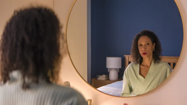 Vinette Robinson som Erica Bailey i Time Foto: BBC/BBC Studios/Peter Marley