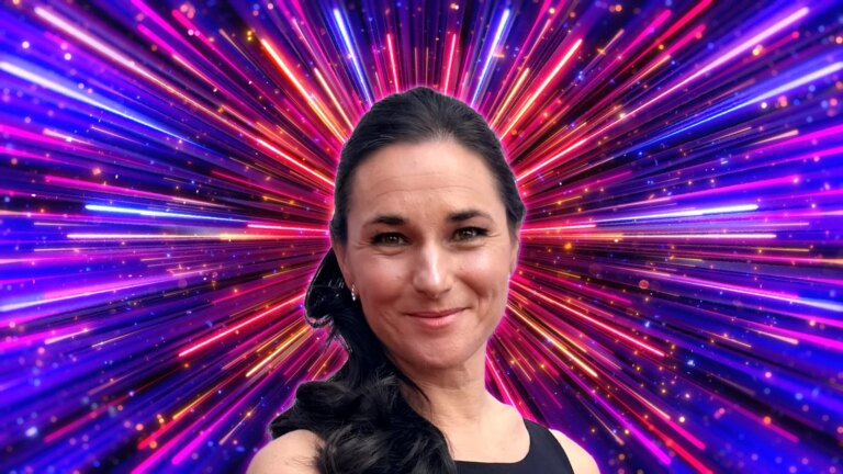 Sarah Storey bytter pensjonisttilvÃ¦relsen med "ny utfordring" pÃ¥ Strictly
    

