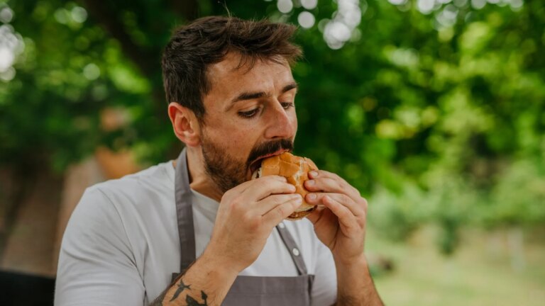 5 enkle mÃ¥ter Ã¥ holde grillen trygg i sommer
    

