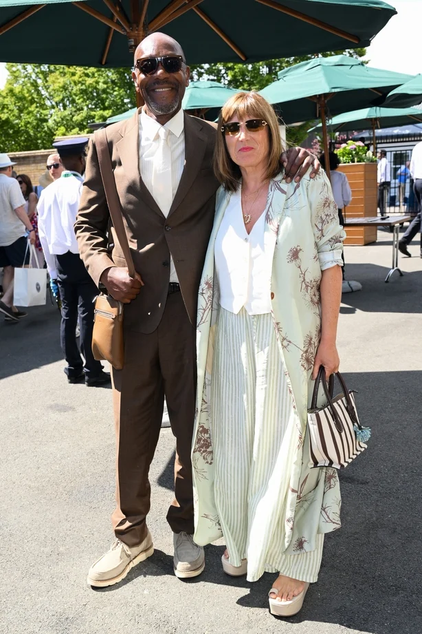 Komiker og hans partner i Wimbleton