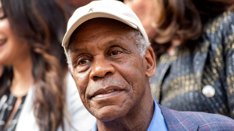 Lethal Weapon-stjernen Danny Glover avslÃ¸rer Alzheimers diagnose
    

