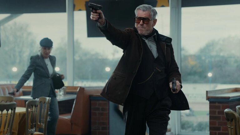 Pierce Brosnan og Helen Mirren mÃ¸ter "borgerkrig" i MobLand
    

