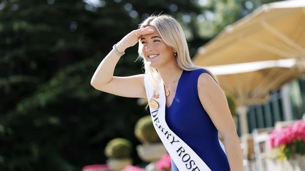 Derry Rose Cará Hamilton 