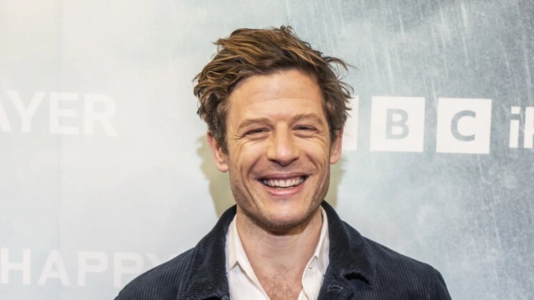 James Norton, 41, sier at han er for "lang i tannen" til Ã¥ vÃ¦re den neste Bond
    

