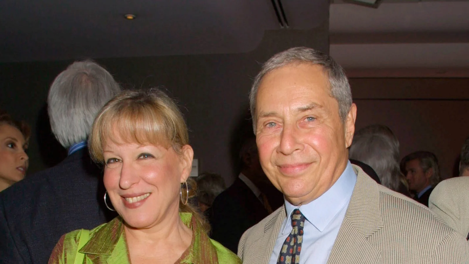 Bette Midler hyller regissør Mark Rydell etter hans død, 97 år gammel