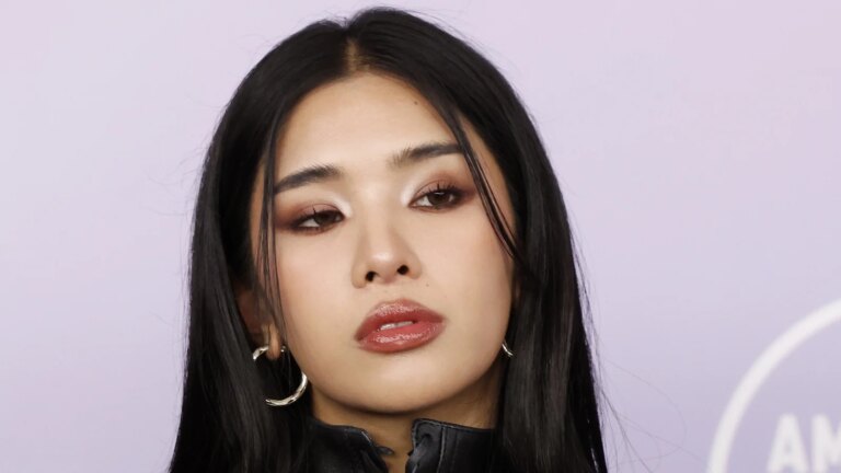 Katseyes Sophia Laforteza for Ã¥ gÃ¥ tilbake fra gruppen for Ã¥ prioritere mental helse
    


