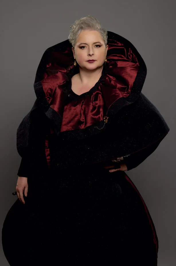 Siobhan McSweeney forrædere