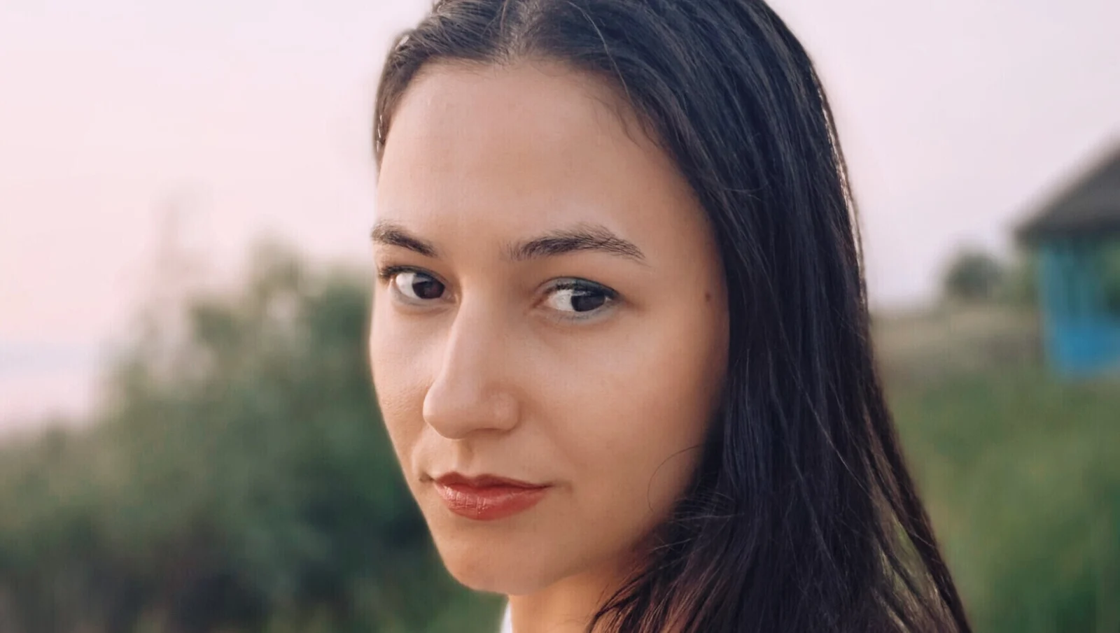 Bak musikken - Cristina Movileanu