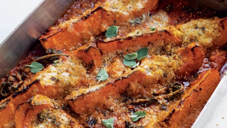 Yotam Ottolenghis butternut 'parmigiana'
    

